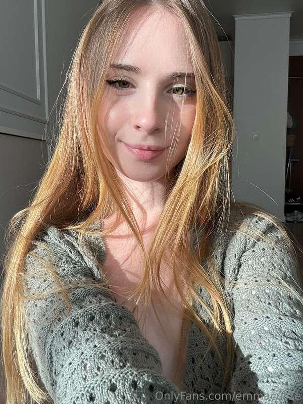 I love mornings when everything is quiet I stretch slowly si..