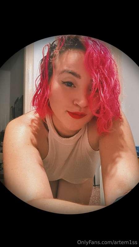 are you horny? send me dm <3