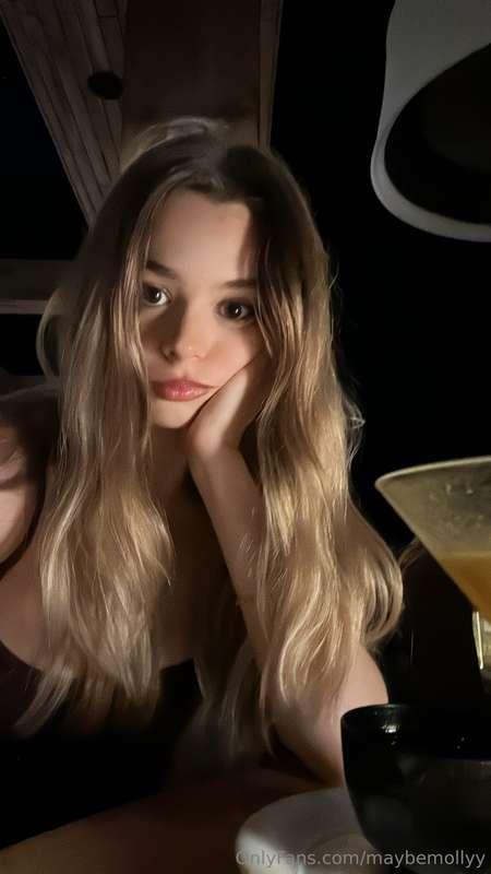 Are you busy for me right now? 👀 I'm waiting for your dirty ..