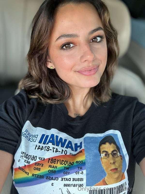 Who recognizes the movie on my shirt? 🤭