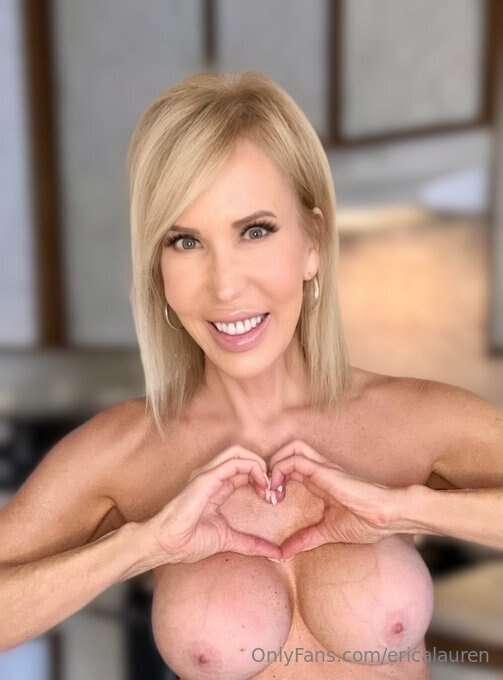 ~*~*~NOW CLOSED~*~*~*  💖 Let your favorite GILF treat you fo..