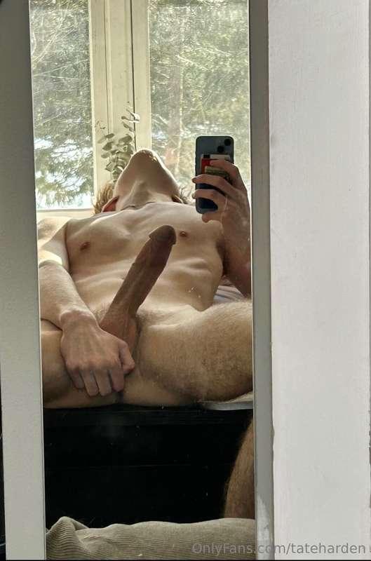 come sit on daddy’s cock