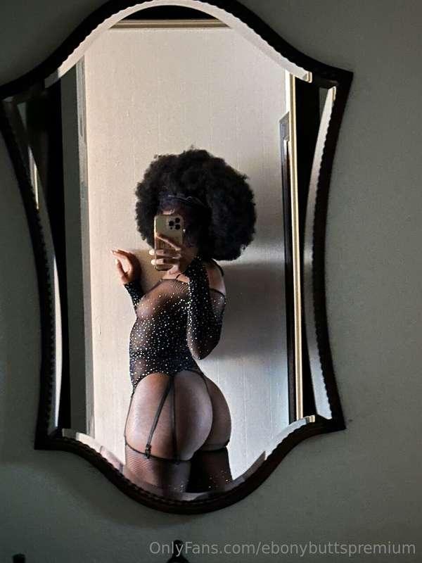 ebonybuttspremium image #2