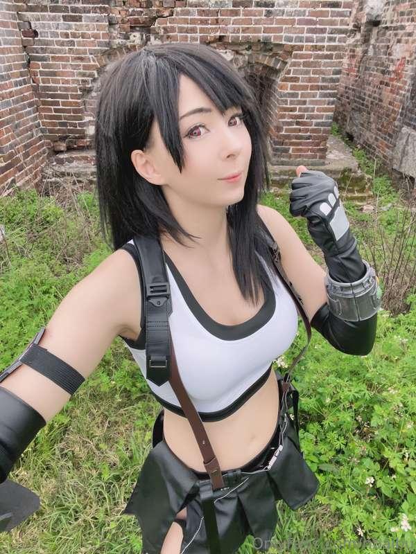 eee I had so much fun cosplaying as Tifa today :D So happy I..