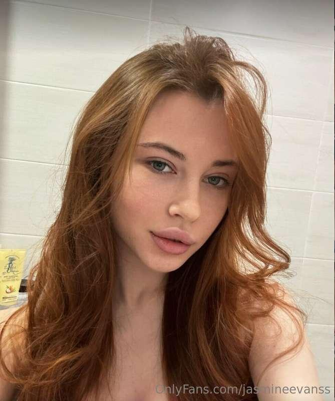 🔥 STOP SCROLLING 🔥@your.alenaShe is waiting for you @your.al..