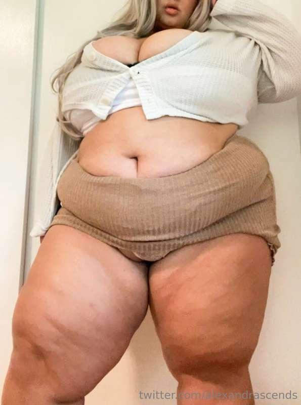 Somehow photos like this are even sexier than nudes. Everyth..