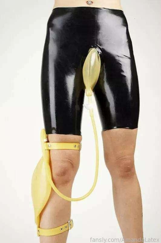 amandalatex image #1