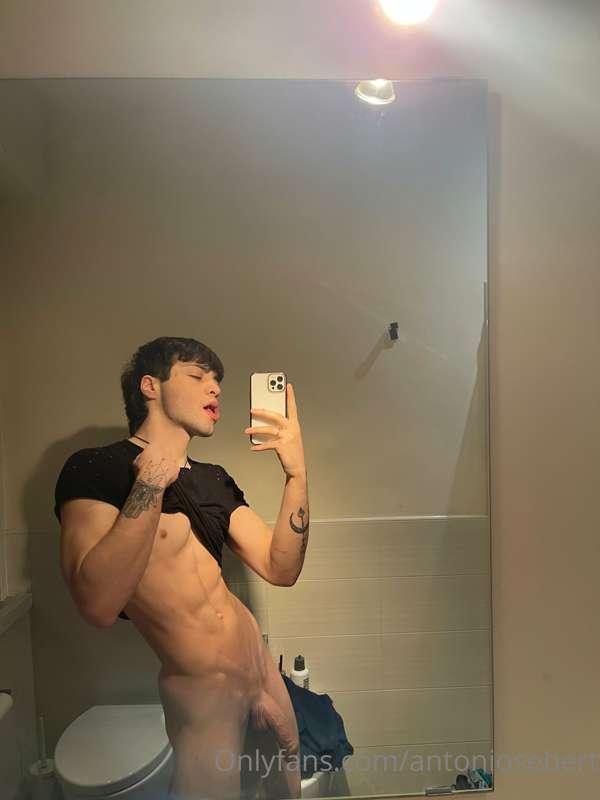 antoniosebert main image