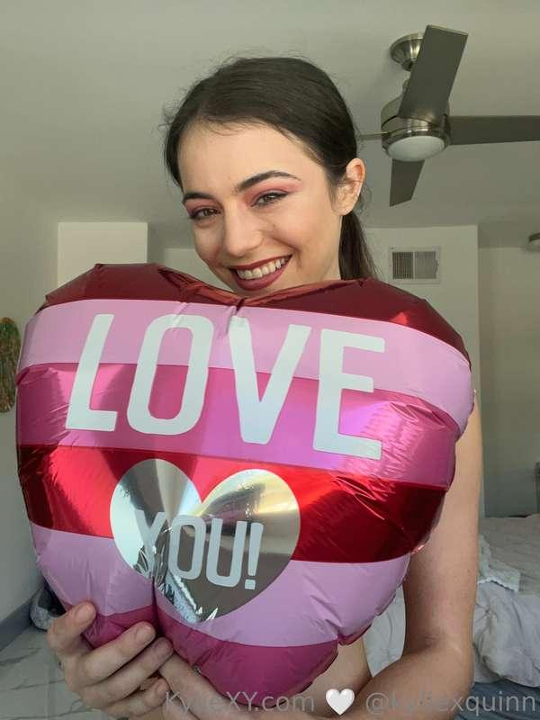Good morning baby cum lets play together 🥵🤤