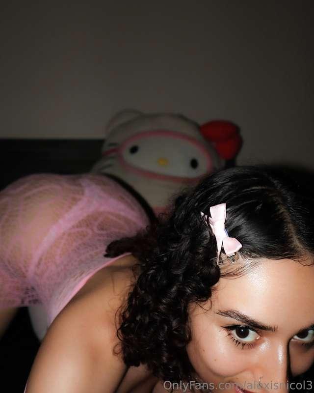 alexisnicol3 image #1
