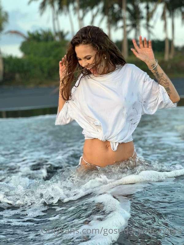 ❤️Miss me?❤️
🥰Leave some reaction on this post, hope to see ..