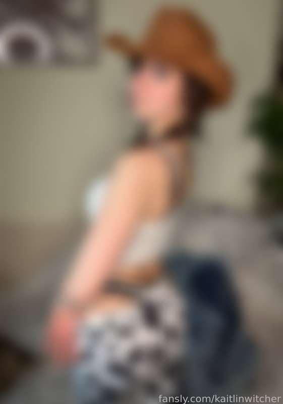 kaitlinwitcher image #0