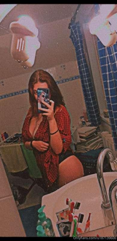 Love this shirt😚
Miluji tuto košili😚