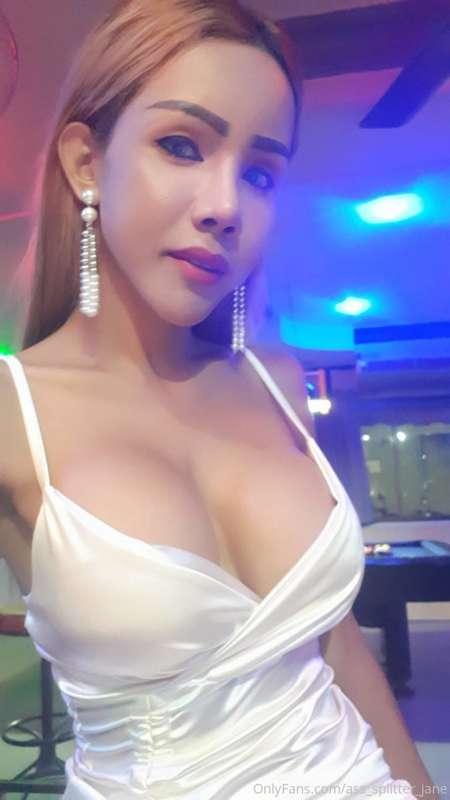 at Sweethearts bar