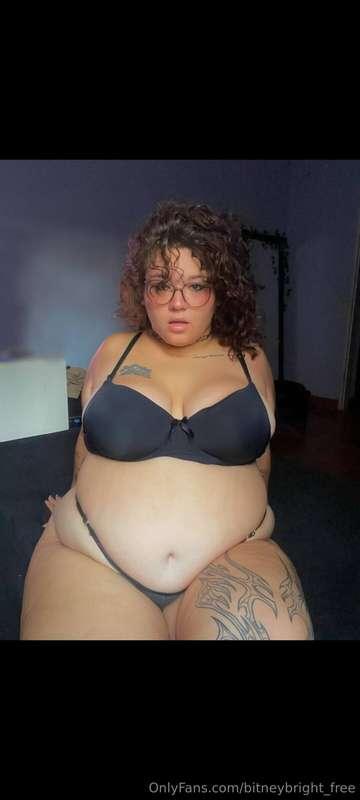@catcam @catcam   🍒YOUR FAVORITE CURVY GIRL DADDY🍒