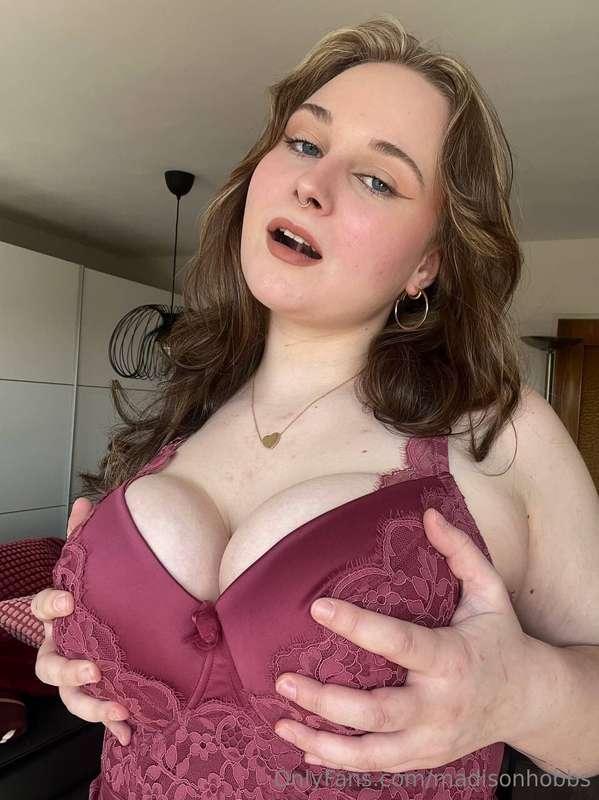 Do you me in this colour😈💋?