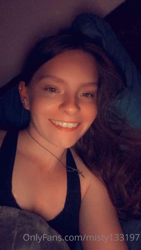 Sweet dreams, I hope I’m in them 💭