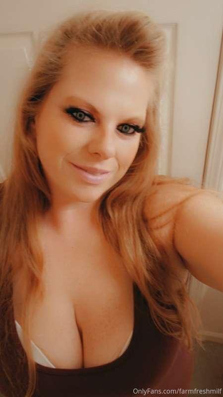 farmfreshmilf image #1