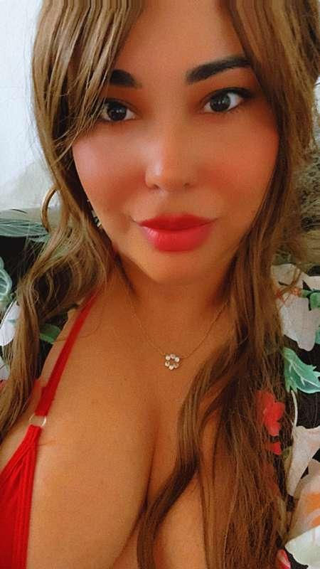 Do you love my natural body ? 🌺🫣