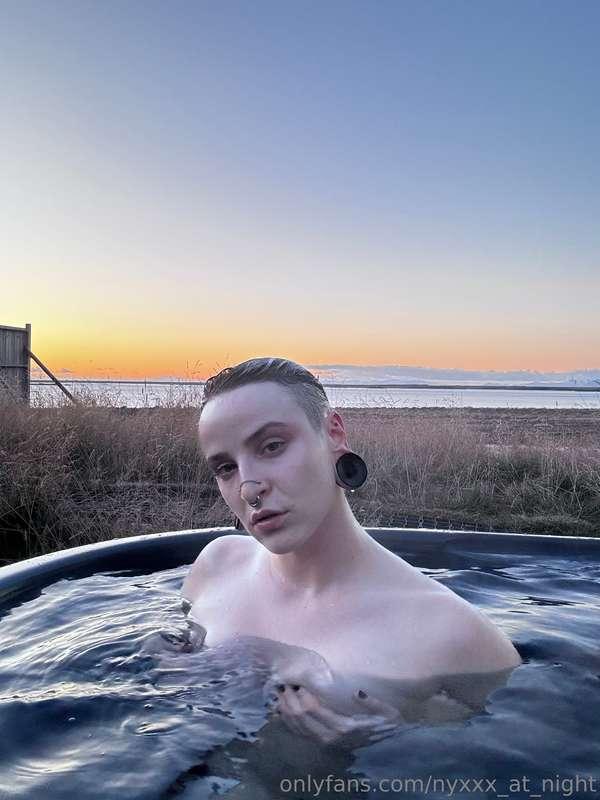 take a dip with me 💦