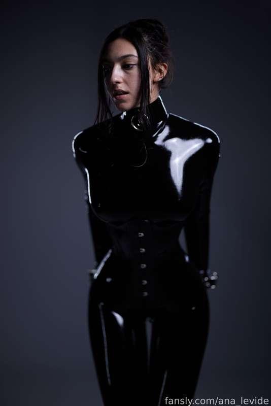 ana_levide image #63