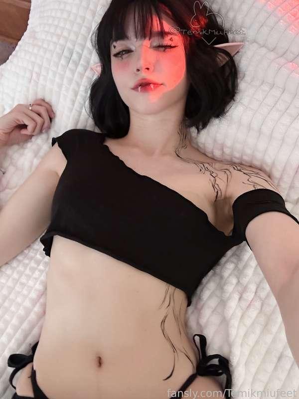 temikmiufeet image #6