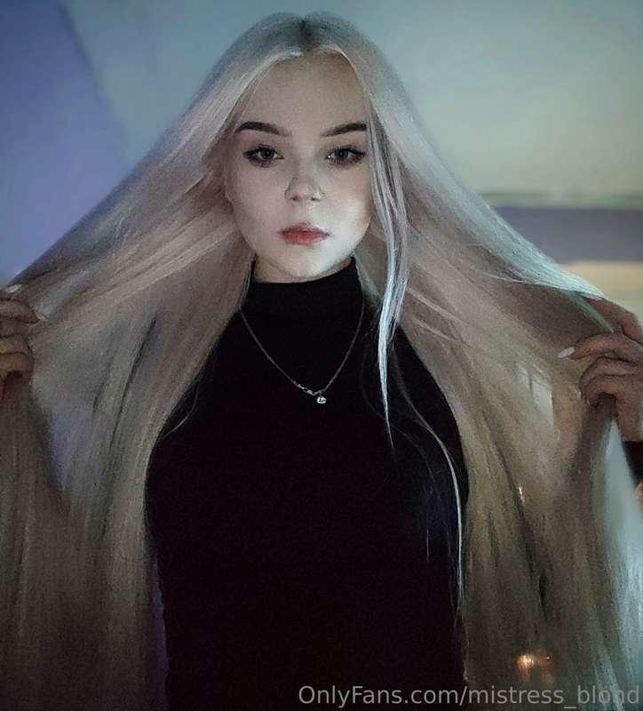You pathetic sub, are you ready to obey every word of your M..