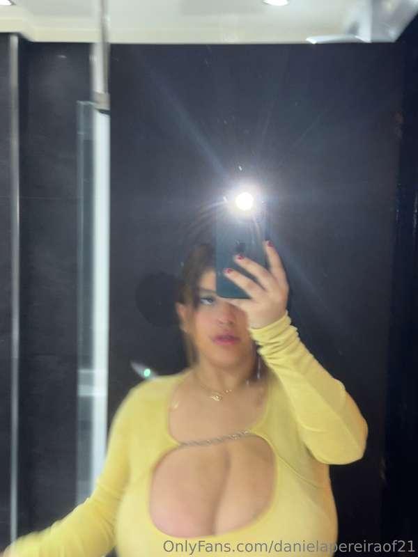 danielapereiraof21 image #20