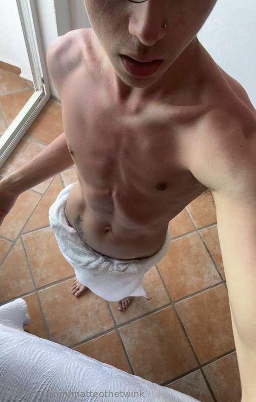 💦