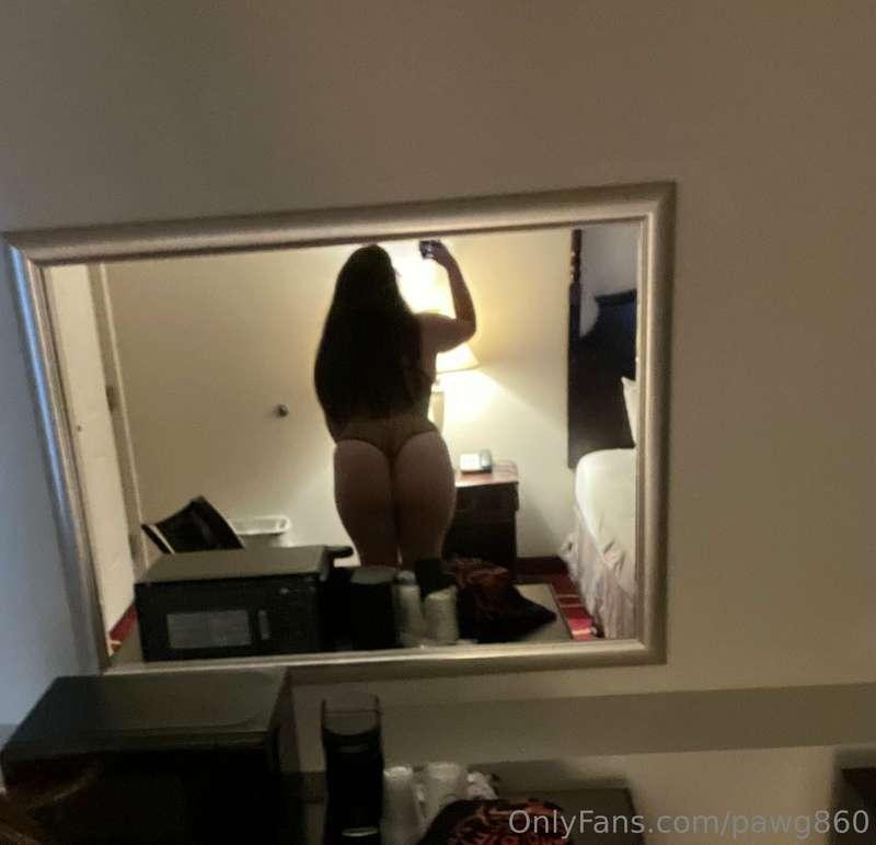 pawg860 image #0