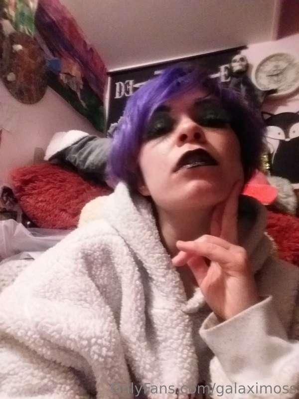 Purple hair now xD