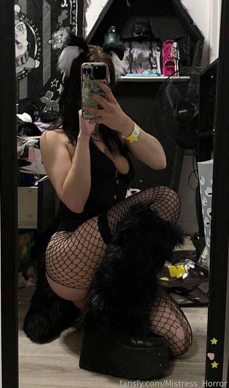 mistress_horror image #2