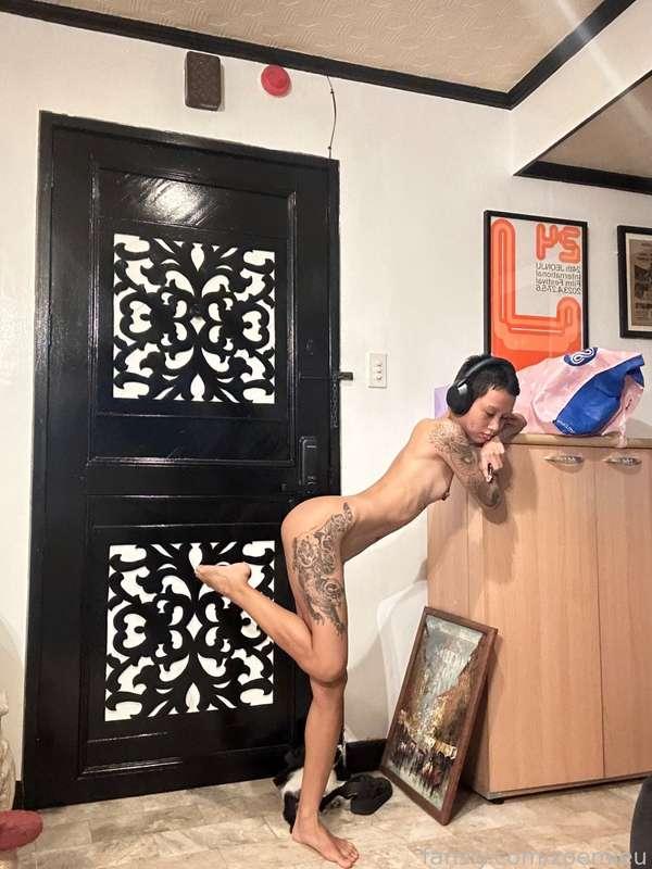 zoemieu image #2