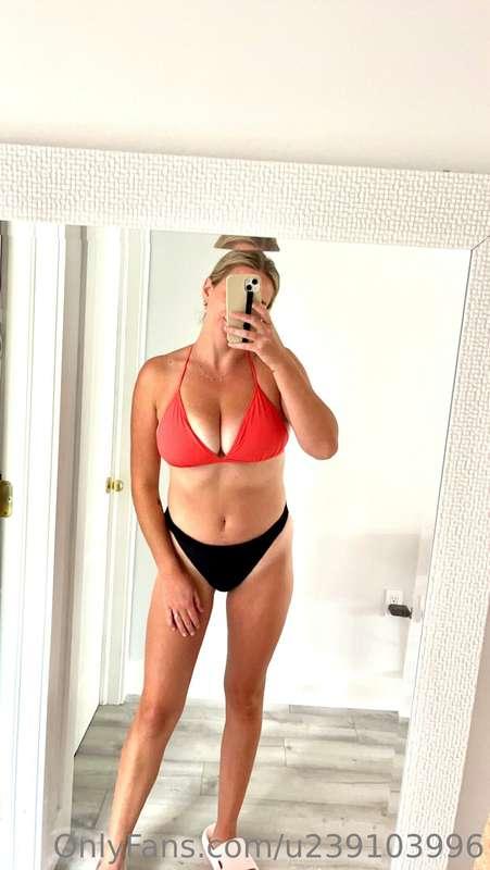 a perfect day to tan, but prob will ditch the suit 🥵