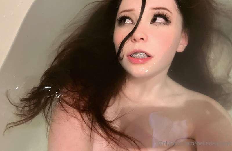 belledelphine image #25