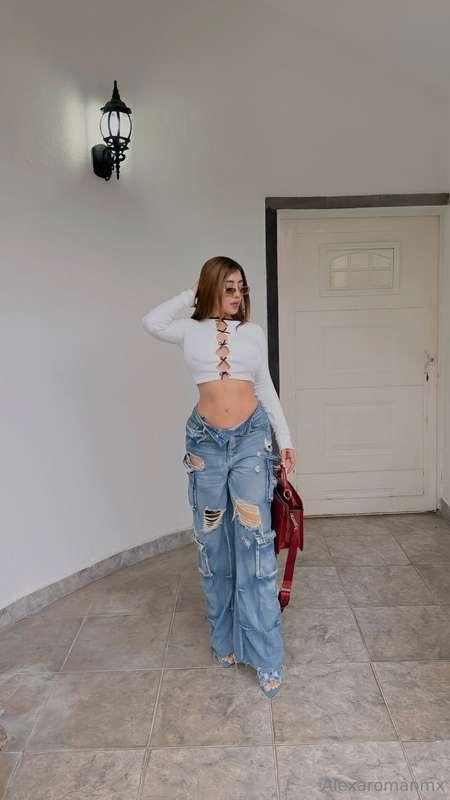 En cual de estas dos fotos me veo mas putita ?? 🥵🥵