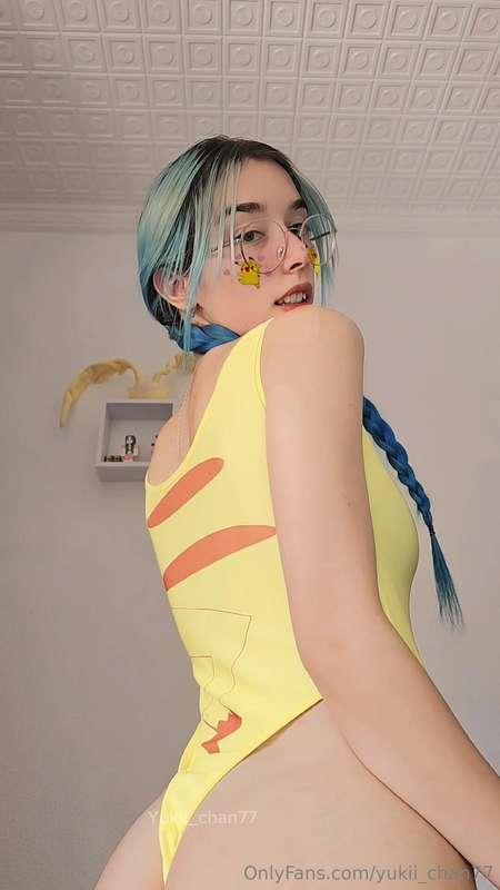 Nuevo set + video!!! Te gusta ver a esta pikachu con su coli..