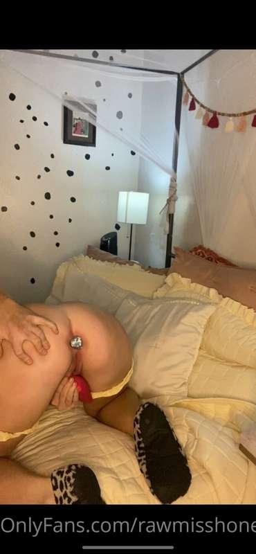 rawmisshoney image #0