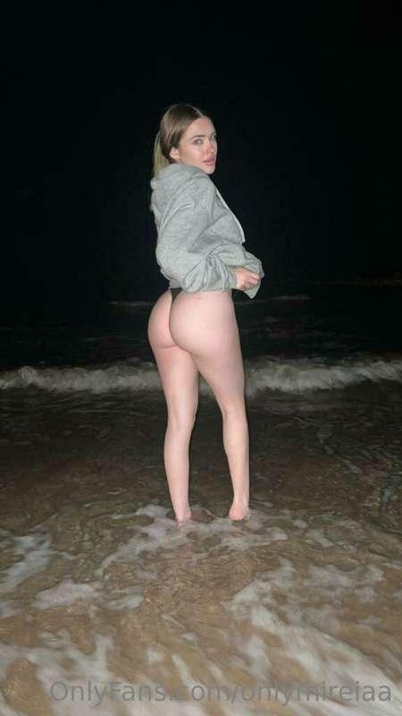 tengo ganas de una polla..