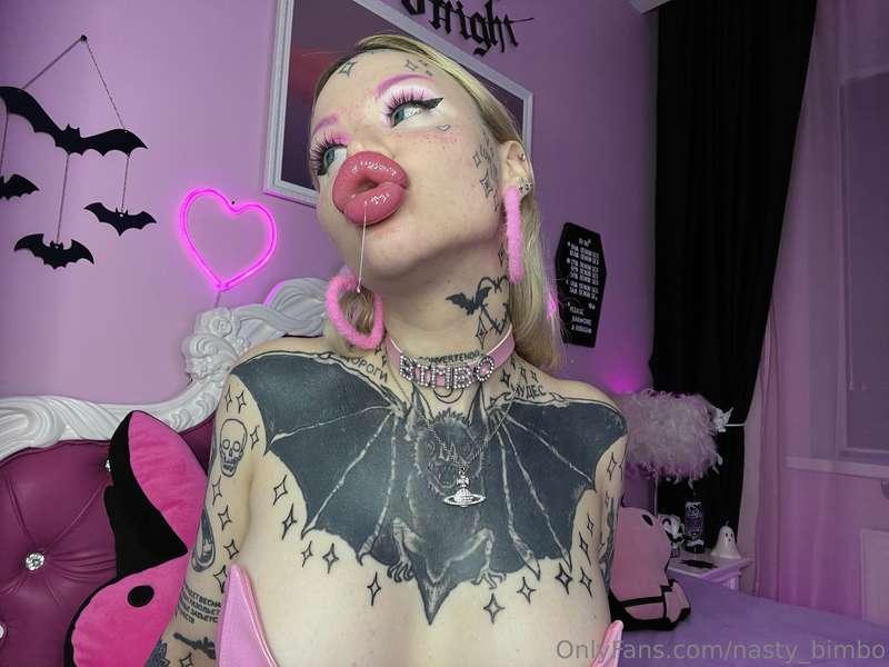 nasty_bimbo image #0