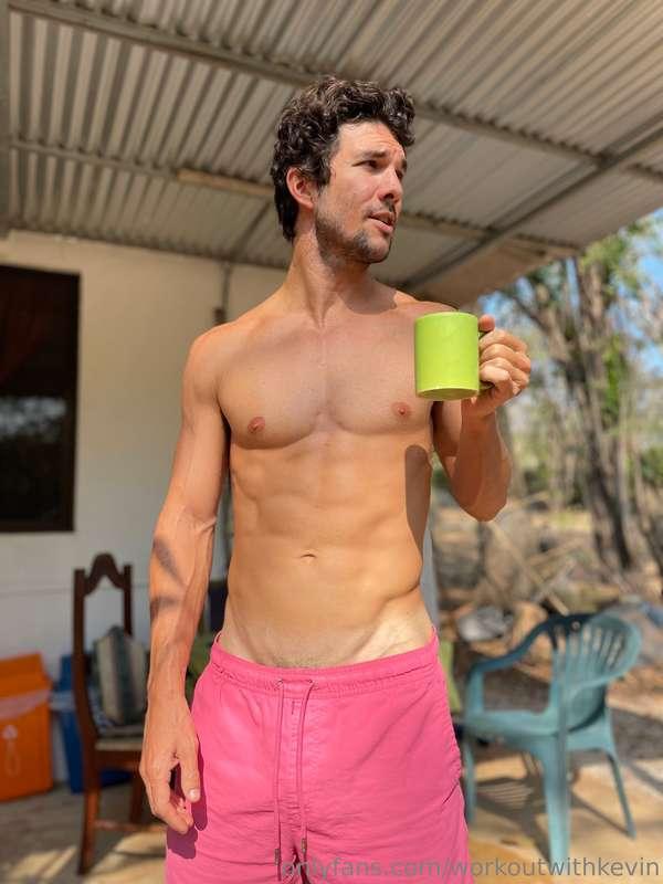 Swipe left if you want my cream in your coffee.