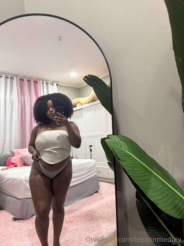 Am I your type, babe?🫣😋