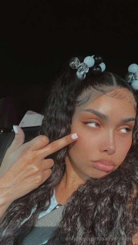 No haters allowed😽