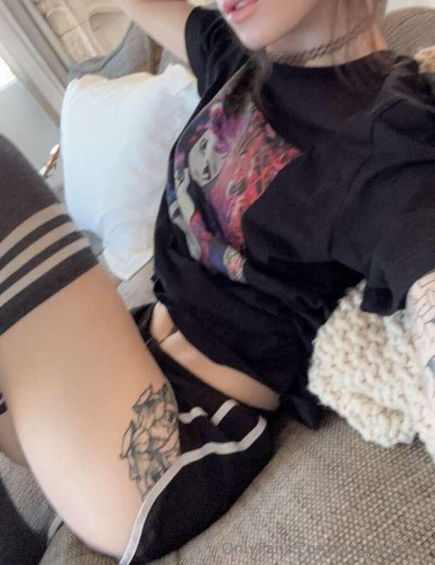 puppygirlxo image #0