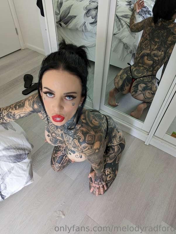 Nudes with cum in my mouth 🤤