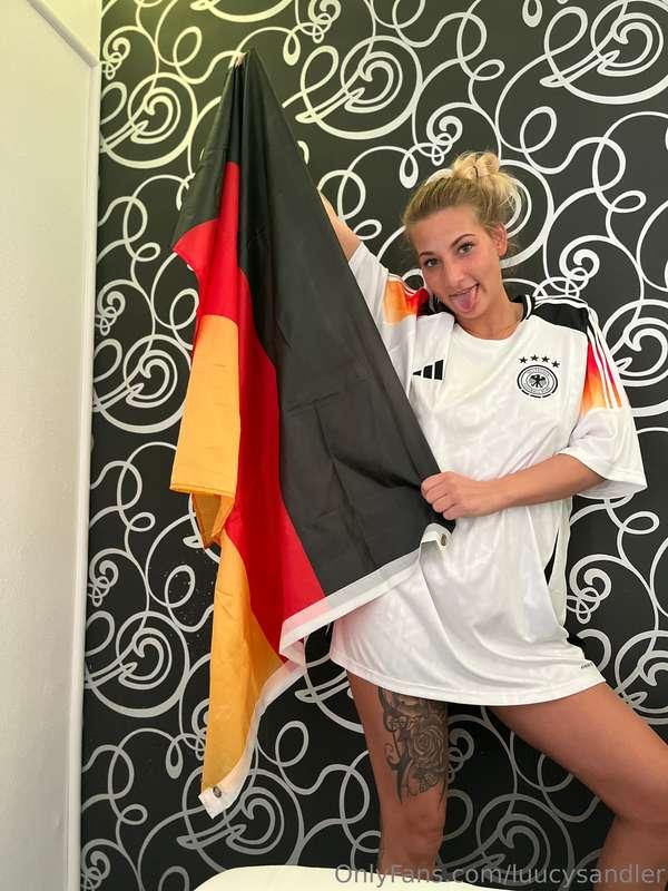 Ich wünsche euch einen guten Start in die EM🇩🇪 und auf ein t..