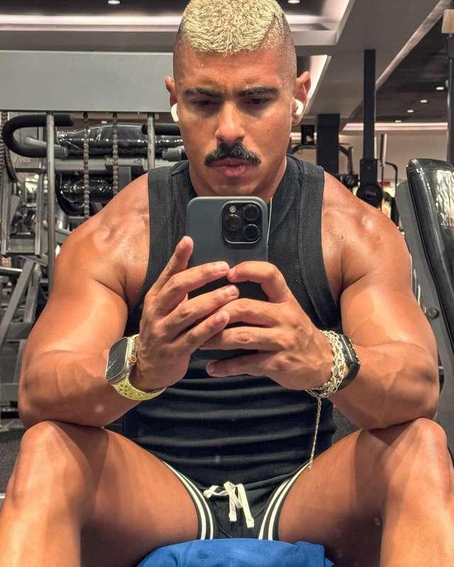 woof woof 😈