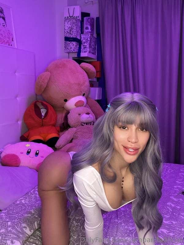 Let's use this wig for your custom video! 😘😋