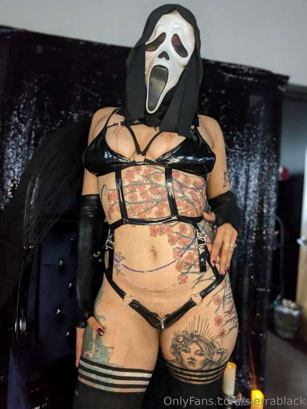sierrablack image #25