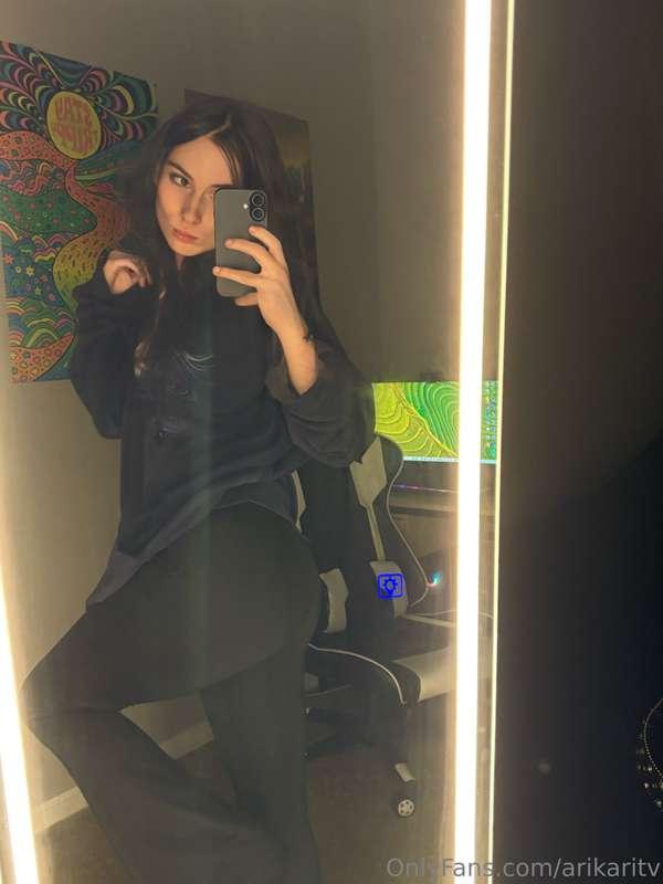 Wud u breed this 5’5 femboy? 😇✨